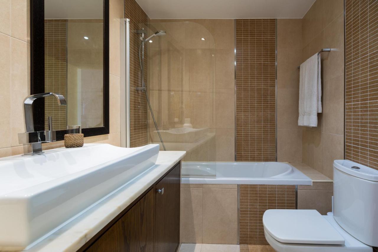Stunning 2-Bed Penthouse In Lagos 250M From Beach المظهر الخارجي الصورة